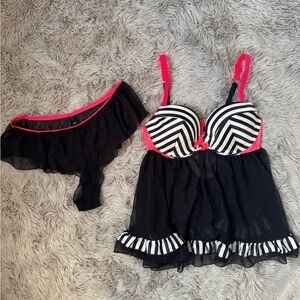 Victoria's Secret Black and Red Lingerie Set